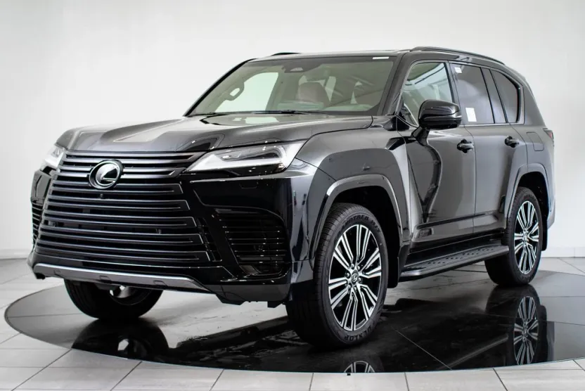 2025 Lexus LX Luxury photo 1