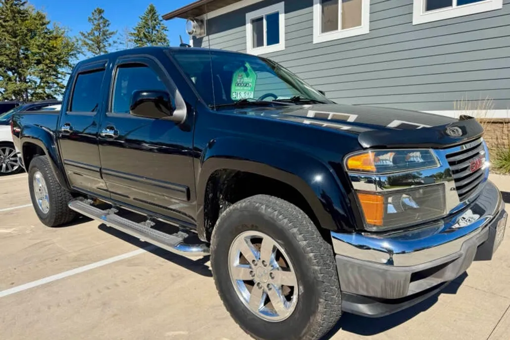 2011 Gmc Canyon SLE photo 1