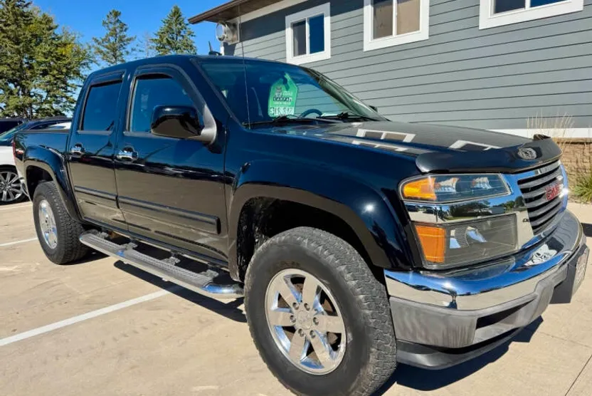 2011 Gmc Canyon SLE photo 1