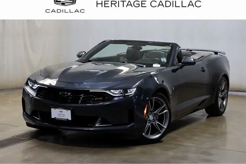 2019 Chevrolet Camaro 2LT 3LT photo 1