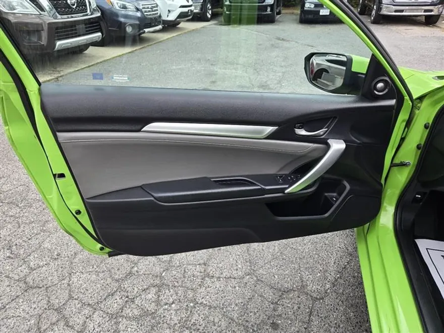 2017 Honda Civic EX-L photo 28