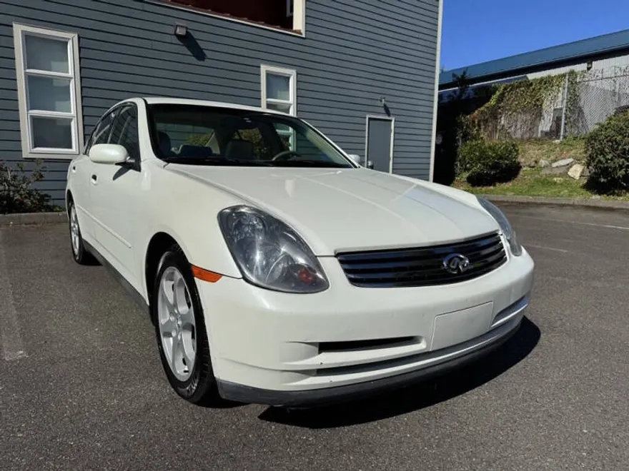 2003 Infiniti G35 Sedan photo 1