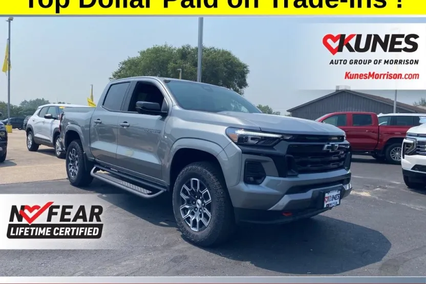 2025 Chevrolet Colorado Z71 photo 1
