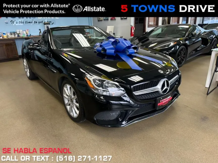 2017 Mercedes Benz SLC 300 photo 1