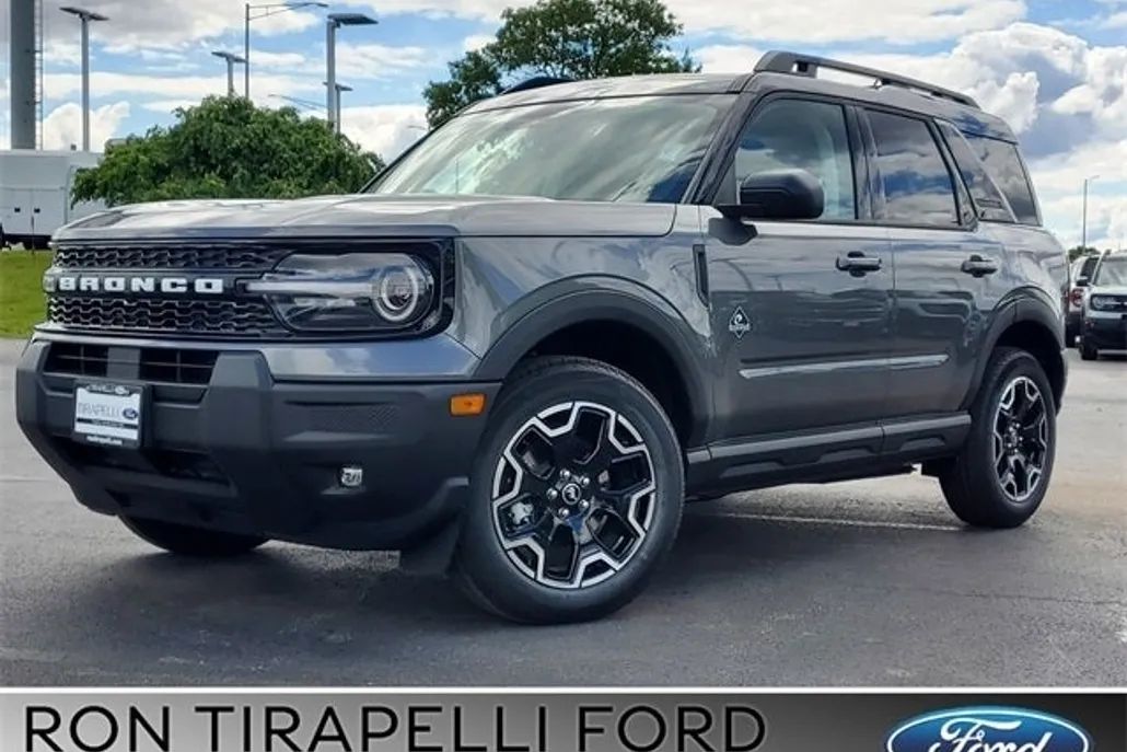 2025 Ford Bronco Sport Outer Banks photo 1