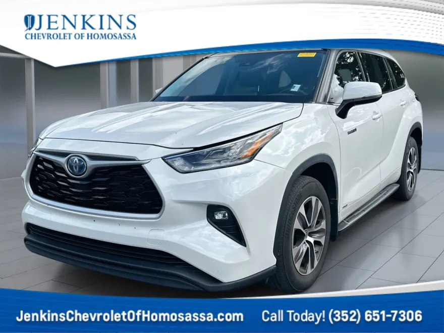 2021 Toyota Highlander Hybrid XLE photo 1