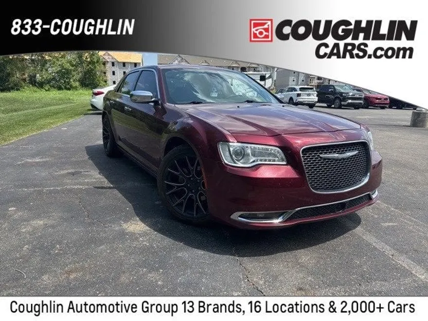2017 Chrysler 300 photo 1