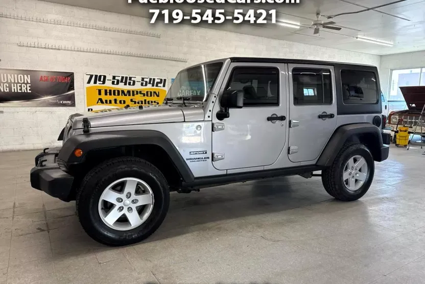 2015 Jeep Wrangler Unlimited Sport photo 1