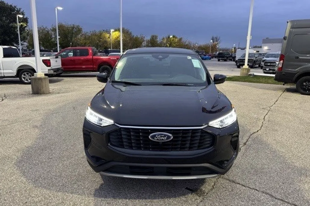 2023 Ford Escape Active photo 1
