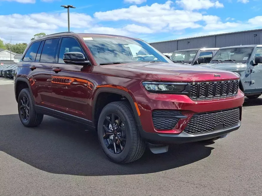 2025 Jeep Grand Cherokee Altitude X photo 1
