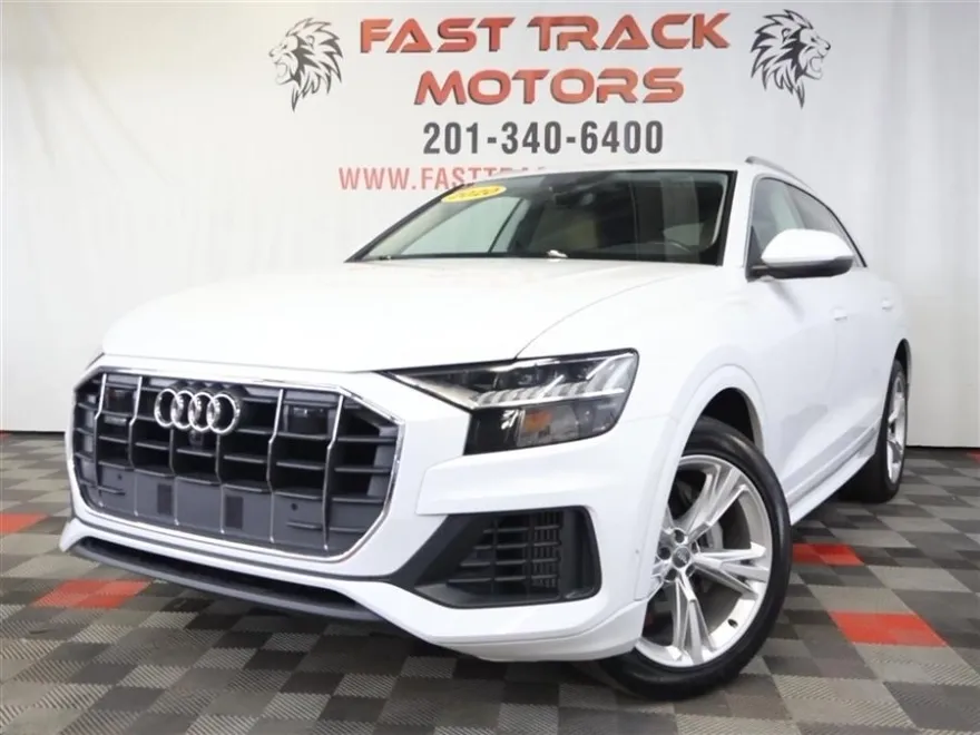 2020 Audi Q8 Premium Plus photo 1