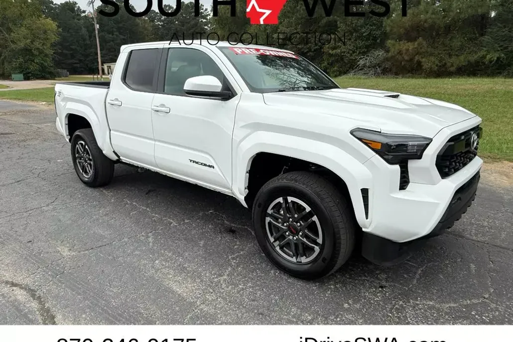 2025 Toyota Tacoma TRD Sport Double Cab photo 1