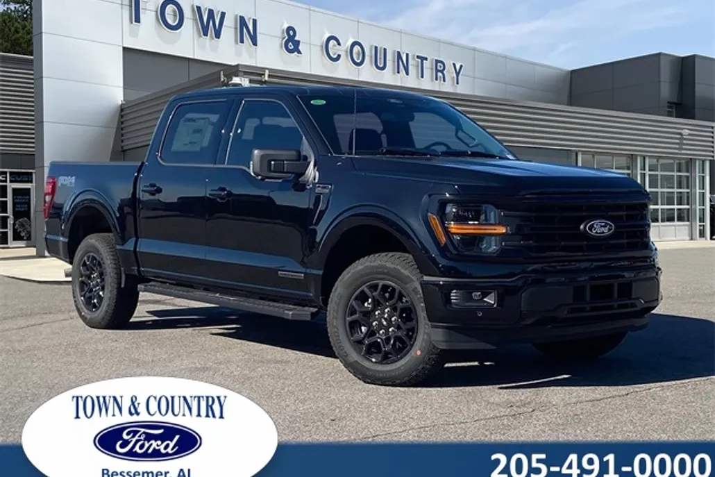2025 Ford F-150 XLT photo 1
