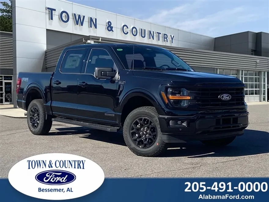 2025 Ford F-150 XLT photo 1