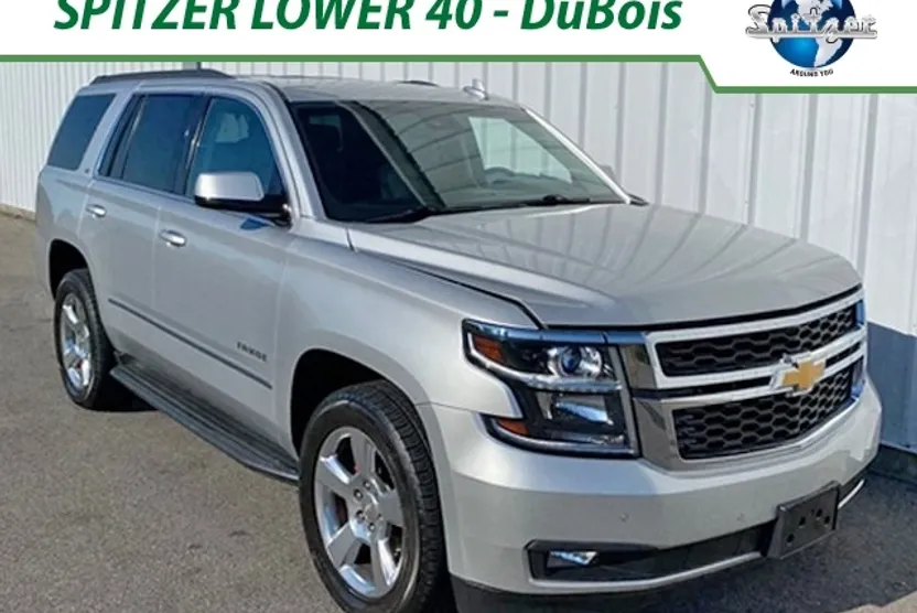 2016 Chevrolet Tahoe LT photo 1