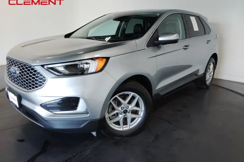 2024 Ford Edge SEL photo 1