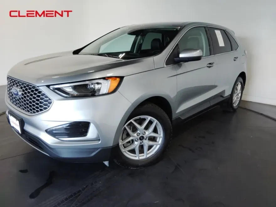 2024 Ford Edge SEL photo 1
