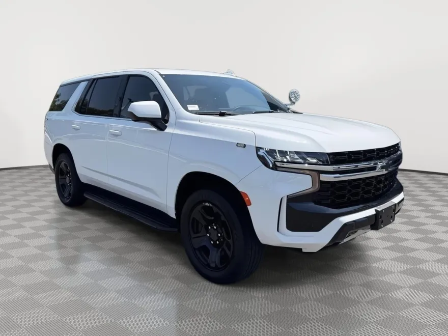 2022 Chevrolet Tahoe photo 1