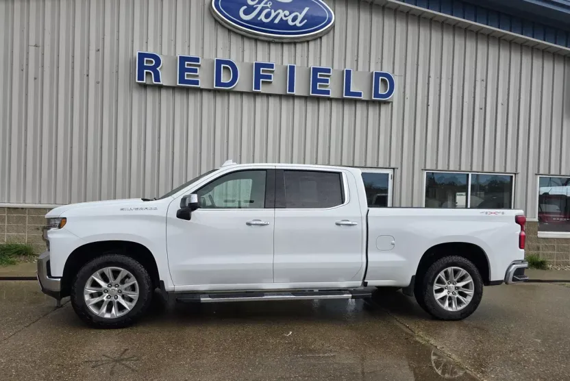 2021 Chevrolet Silverado 1500 LTZ photo 1