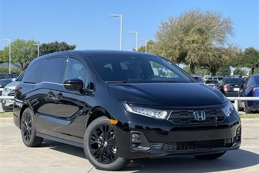 2026 Honda Odyssey photo 1