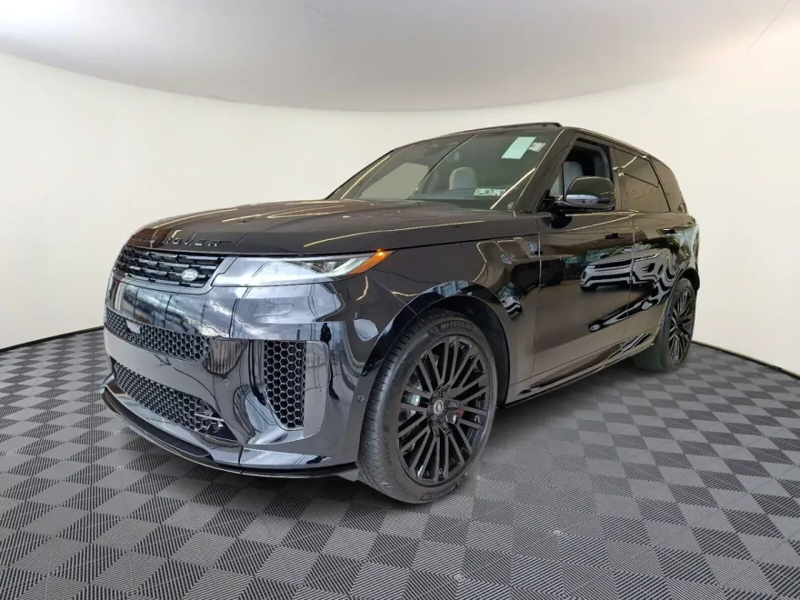 2025 Land Rover Range Rover Sport photo 1