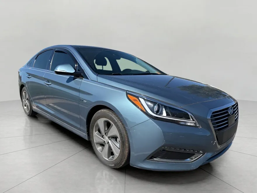 2016 Hyundai Sonata Hybrid Limited photo 1
