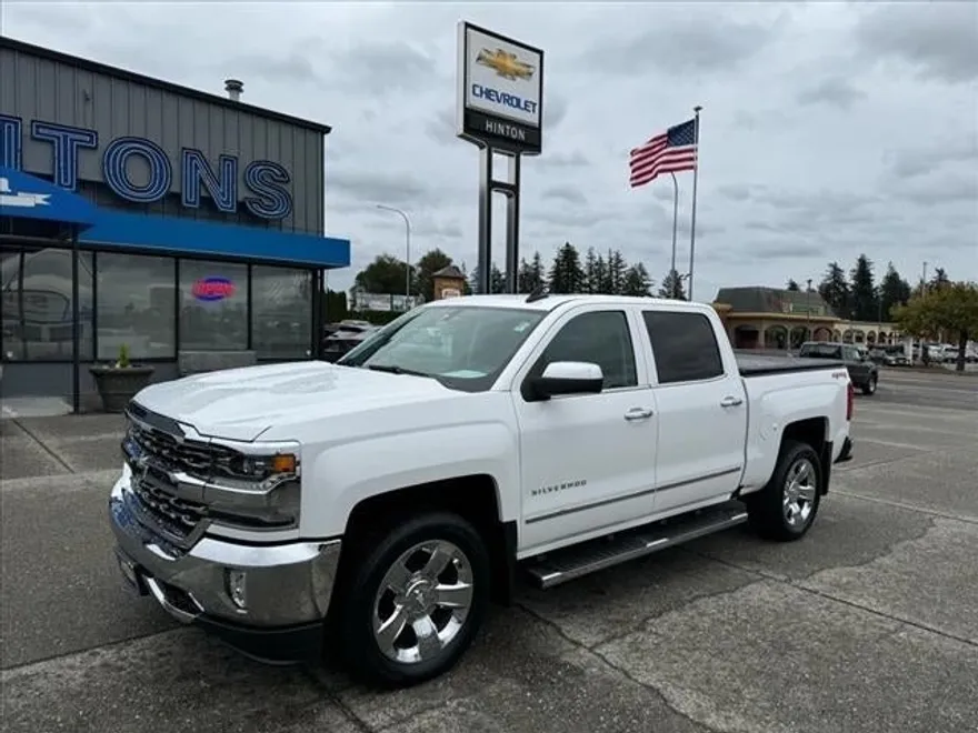 2017 Chevrolet Silverado 1500 LTZ photo 1