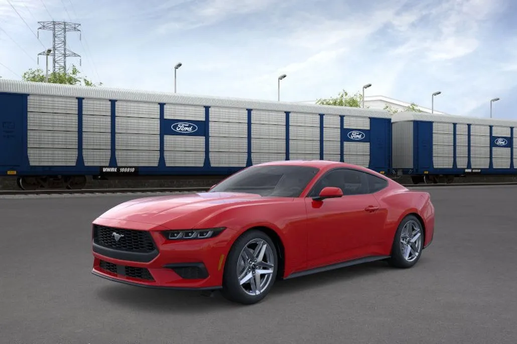 2025 Ford Mustang EcoBoost photo 1