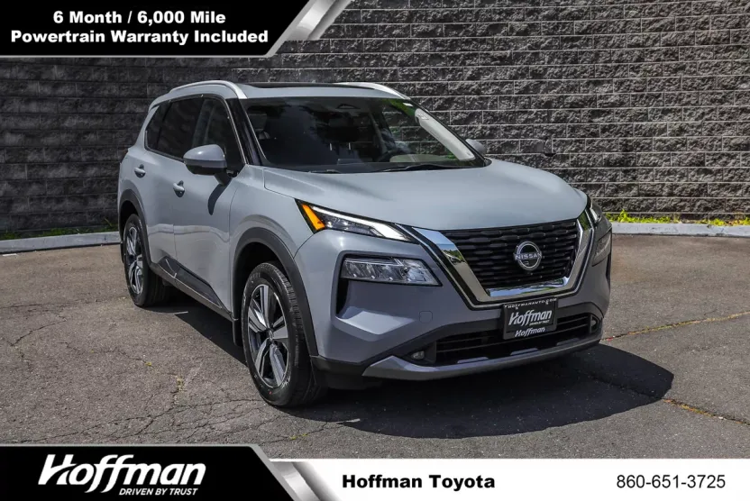 2022 Nissan Rogue SL photo 1