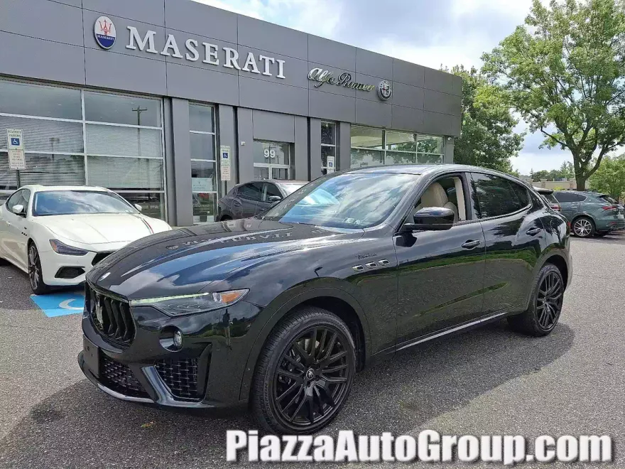 2022 Maserati Levante Modena photo 1