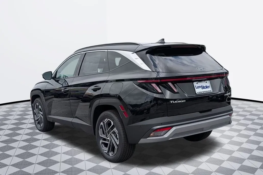 2025 Hyundai Tucson Hybrid Limited photo 1
