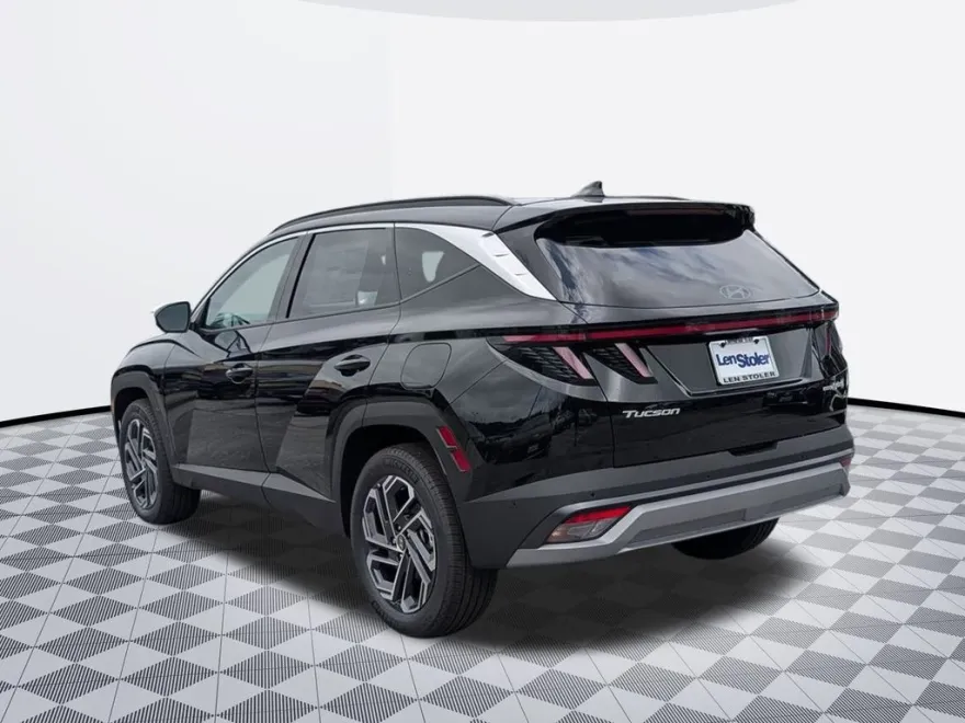 2025 Hyundai Tucson Hybrid Limited photo 1
