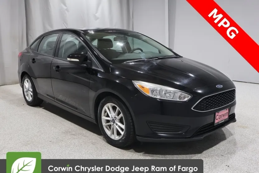 2016 Ford Focus SE photo 1