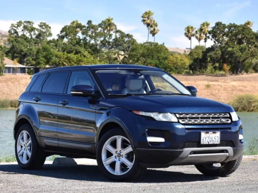 2013 Land Rover Range Rover Evoque Pure Plus photo 1