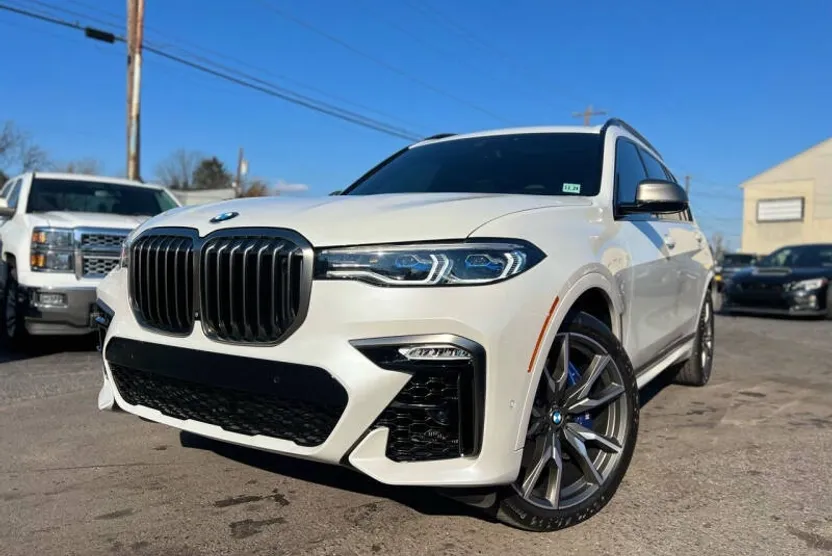 2020 Bmw X7 M50i photo 1