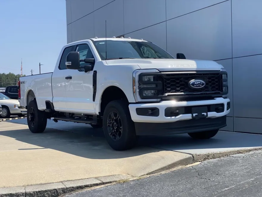 2026 Ford F-350 XL photo 1