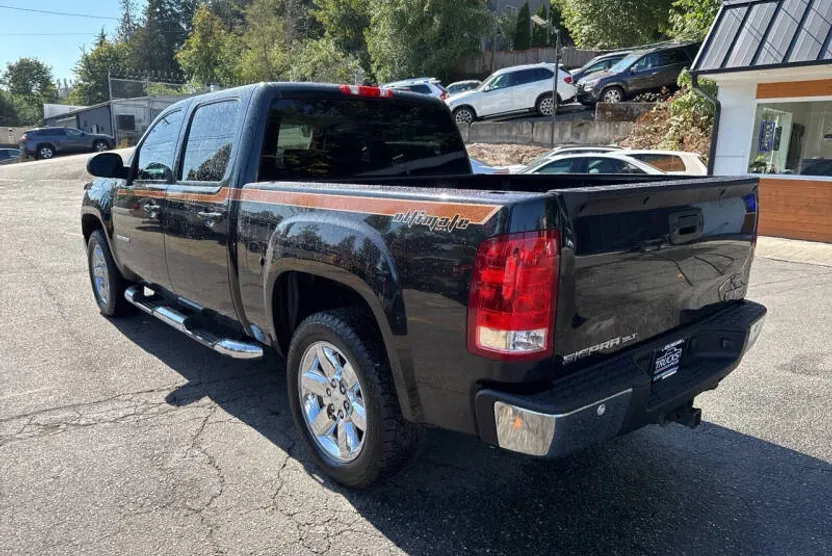 2012 Gmc Sierra 1500 SLT photo 1