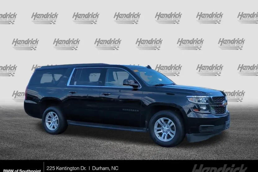 2019 Chevrolet Suburban LT photo 1