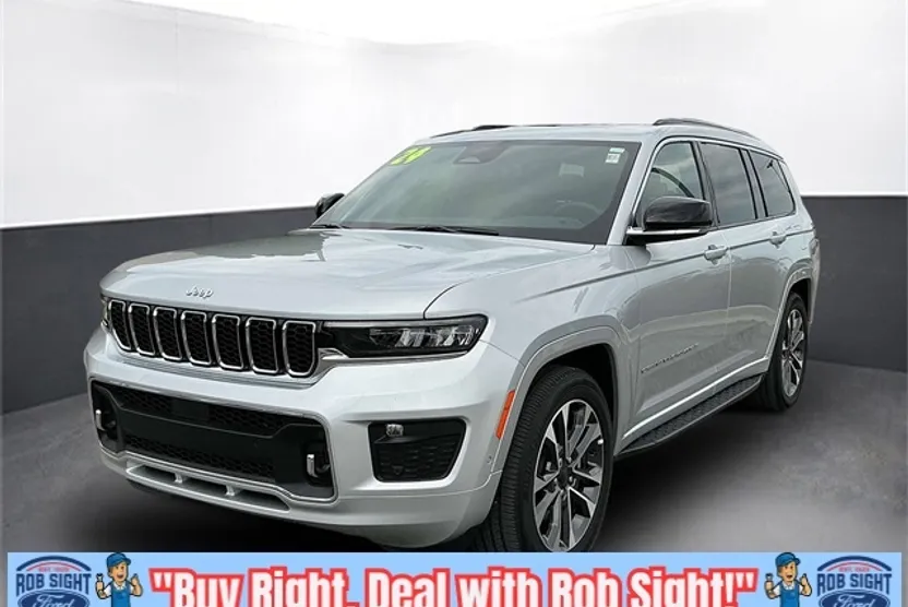 2024 Jeep Grand Cherokee Overland photo 1