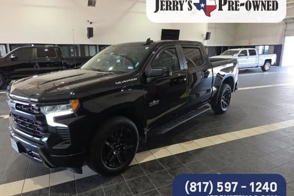 2023 Chevrolet Silverado 1500 RST photo 1