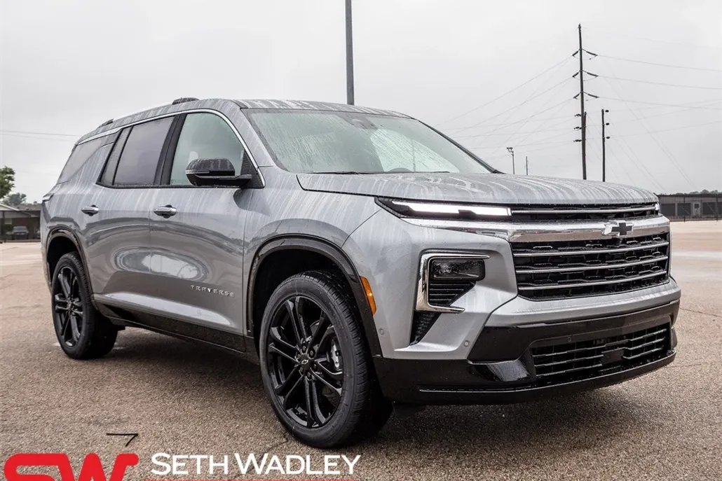2026 Chevrolet Traverse High Country photo 1
