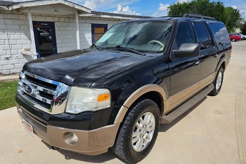 2014 Ford Expedition EL XLT photo 1