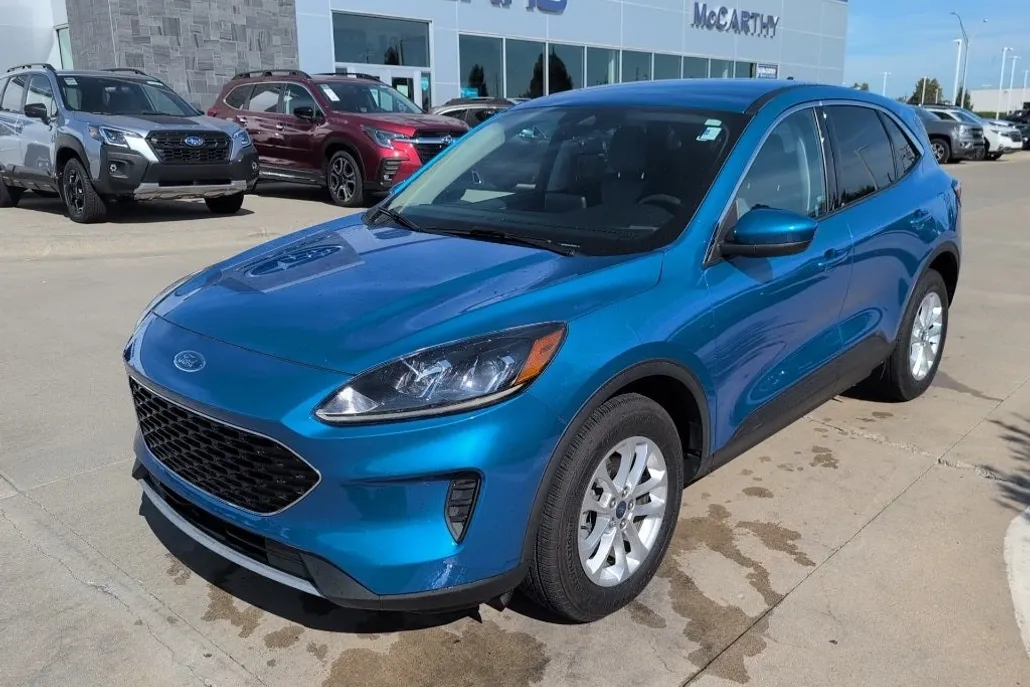2020 Ford Escape SE photo 1