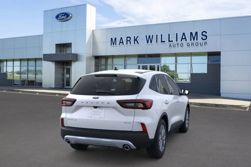 2025 Ford Escape Active photo 1