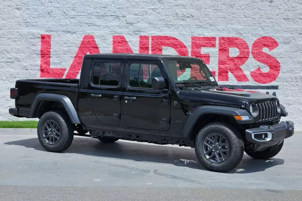2025 Jeep Gladiator Sport photo 1