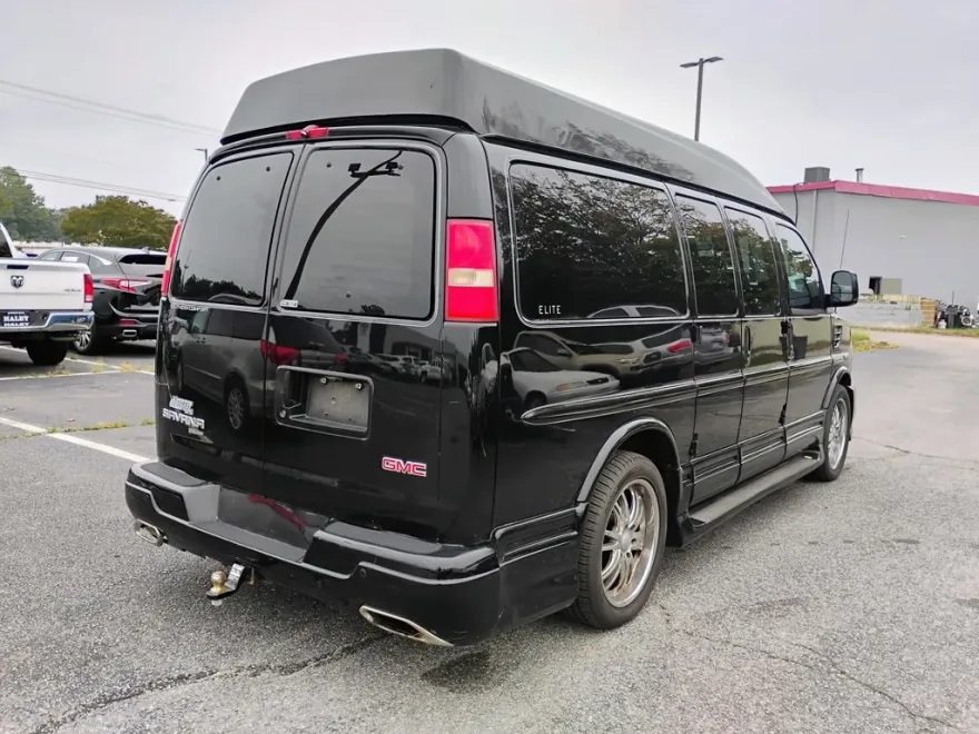 2012 Gmc Savana 1500 Cargo photo 1