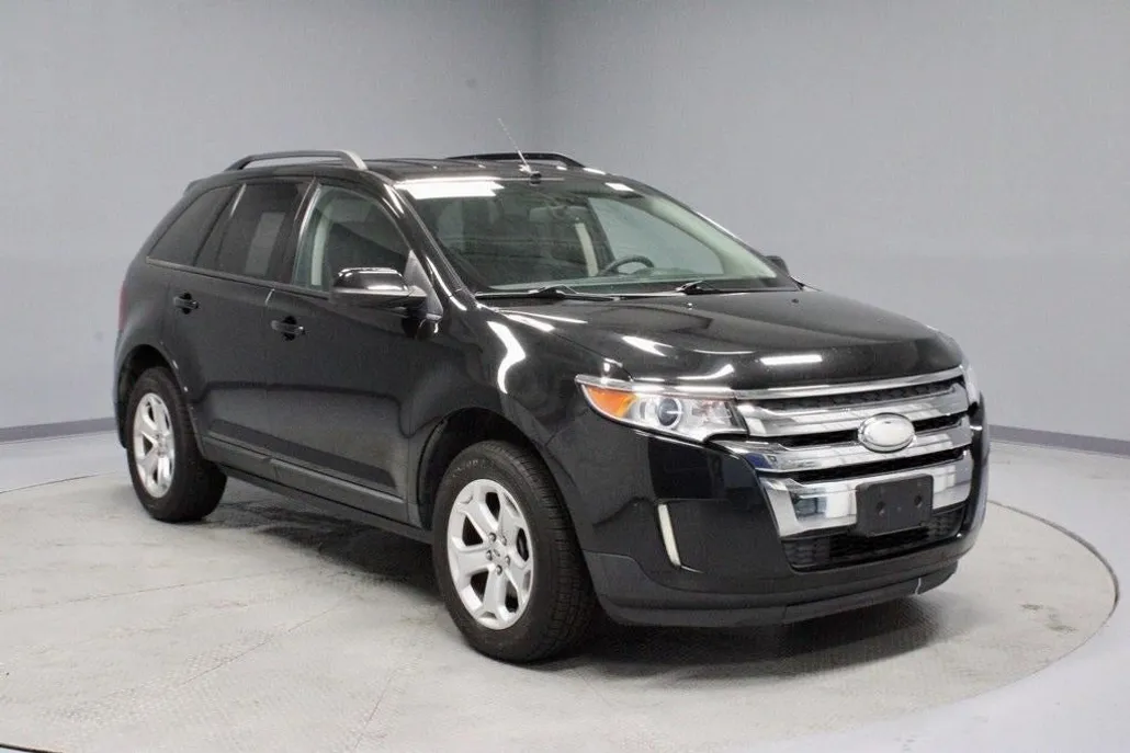 2013 Ford Edge SEL photo 1