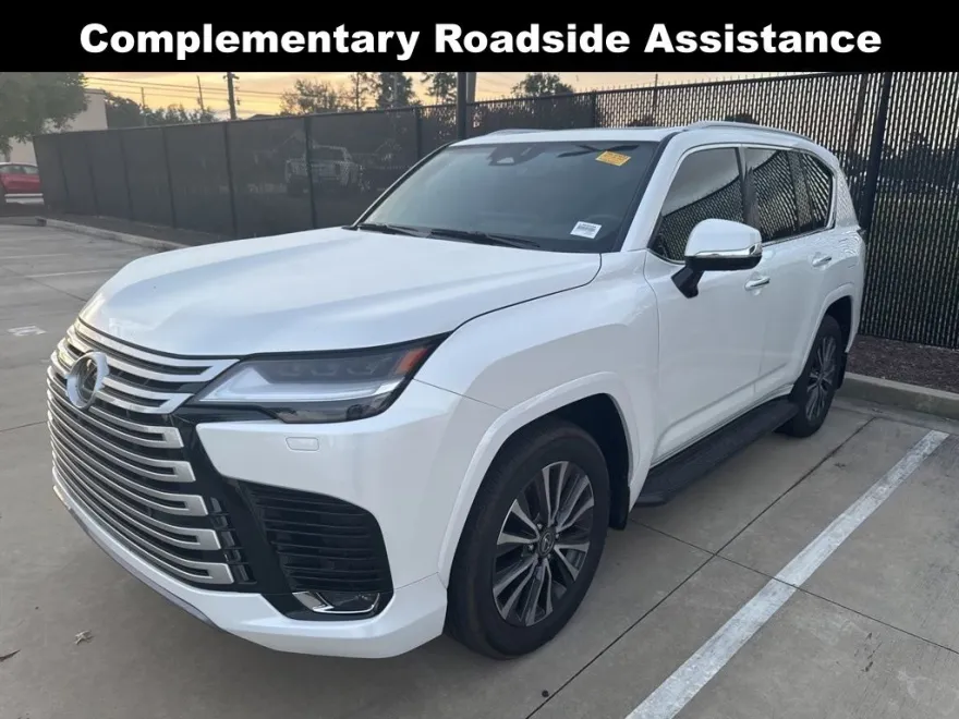 2025 Lexus LX 600 Premium photo 1