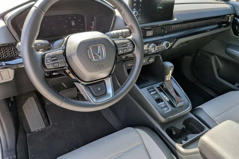 2026 Honda CR-V Hybrid Sport Touring photo 1