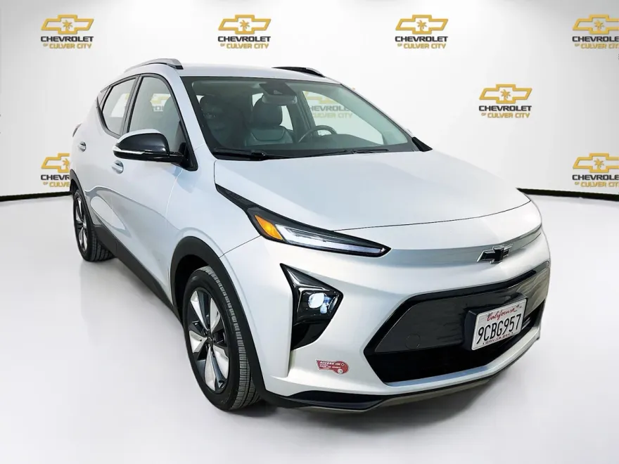 2022 Chevrolet Bolt EUV photo 1